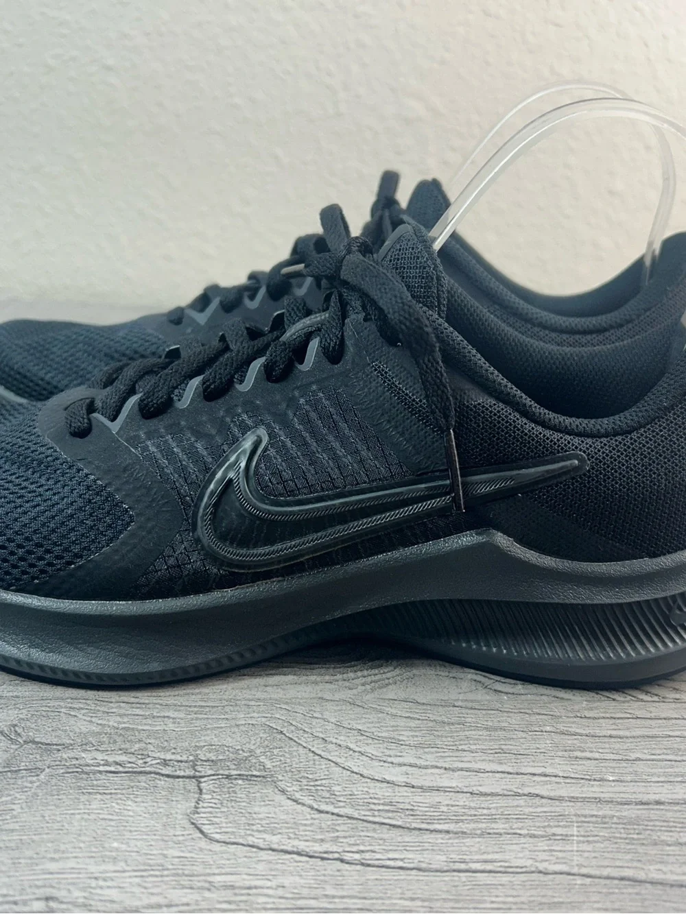 Nike Downshifter 12 Triple Black Running Shoes Men’s Athletic Sneakers Size 7.5